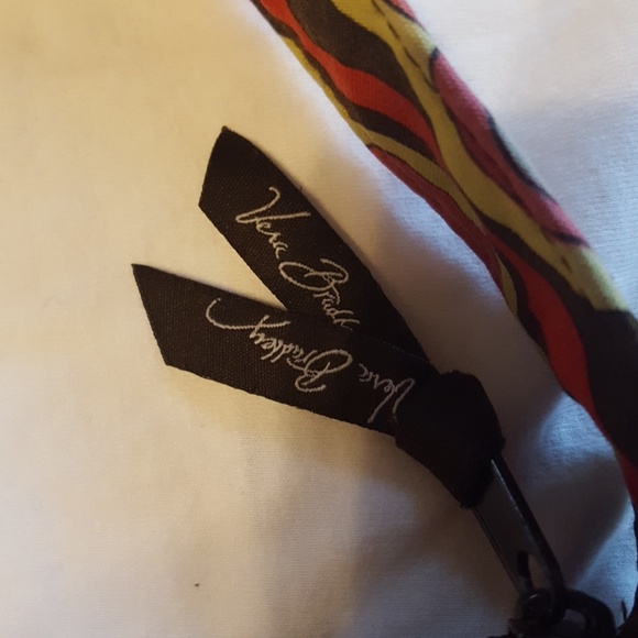 3/$20 Vera Bradley bag - Picture 2 of 4